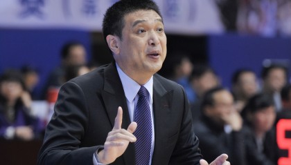 25, 主教练离任引发阵容大调整  