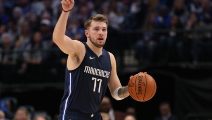  哈兰德蝉联月最佳，英超史上首人殊荣  