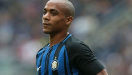  国米传奇马特拉齐现身教练席，临时指导防守  