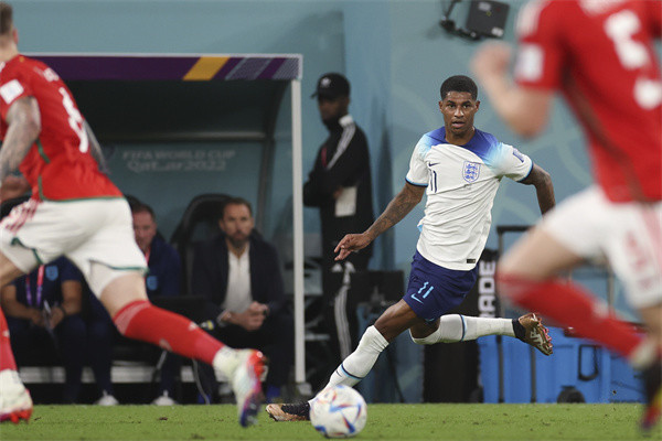  贝林厄姆中场统治，多特蒙德横扫美因茨显实力  